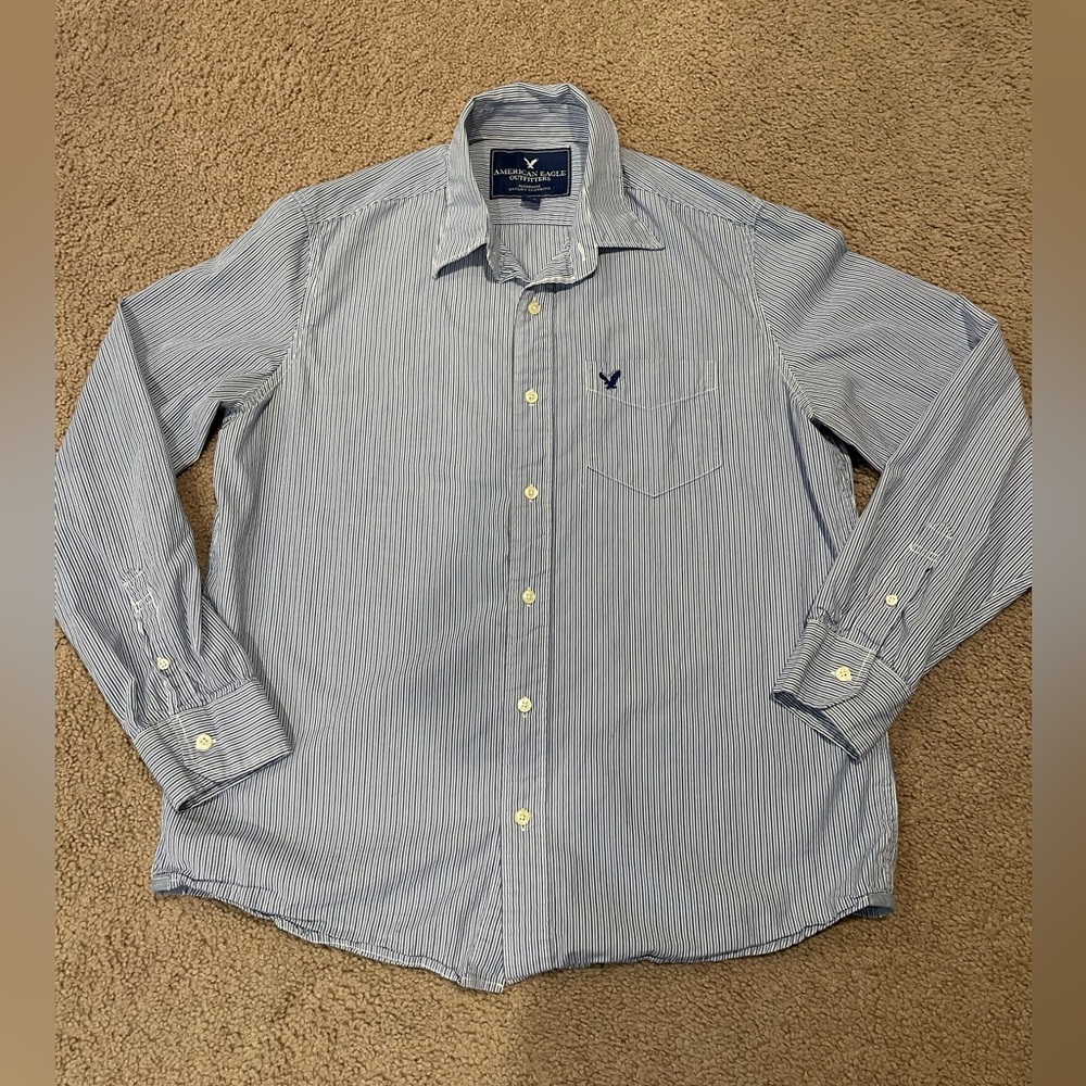 AMERICAN EAGLE OUTFITTERS Button Down Pinstripe Long Sleeve Shirt
